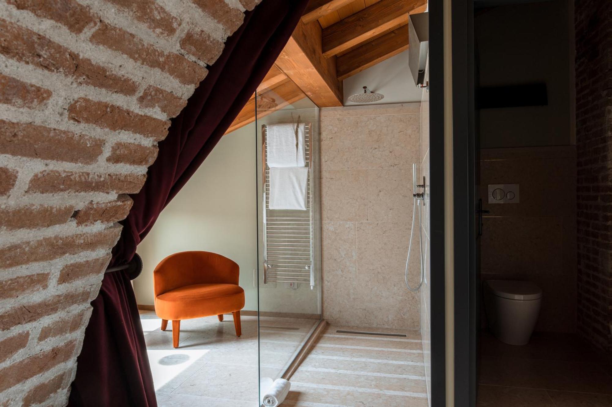 Pavillon Suite & Apartments 페스키에라델가르다 외부 사진