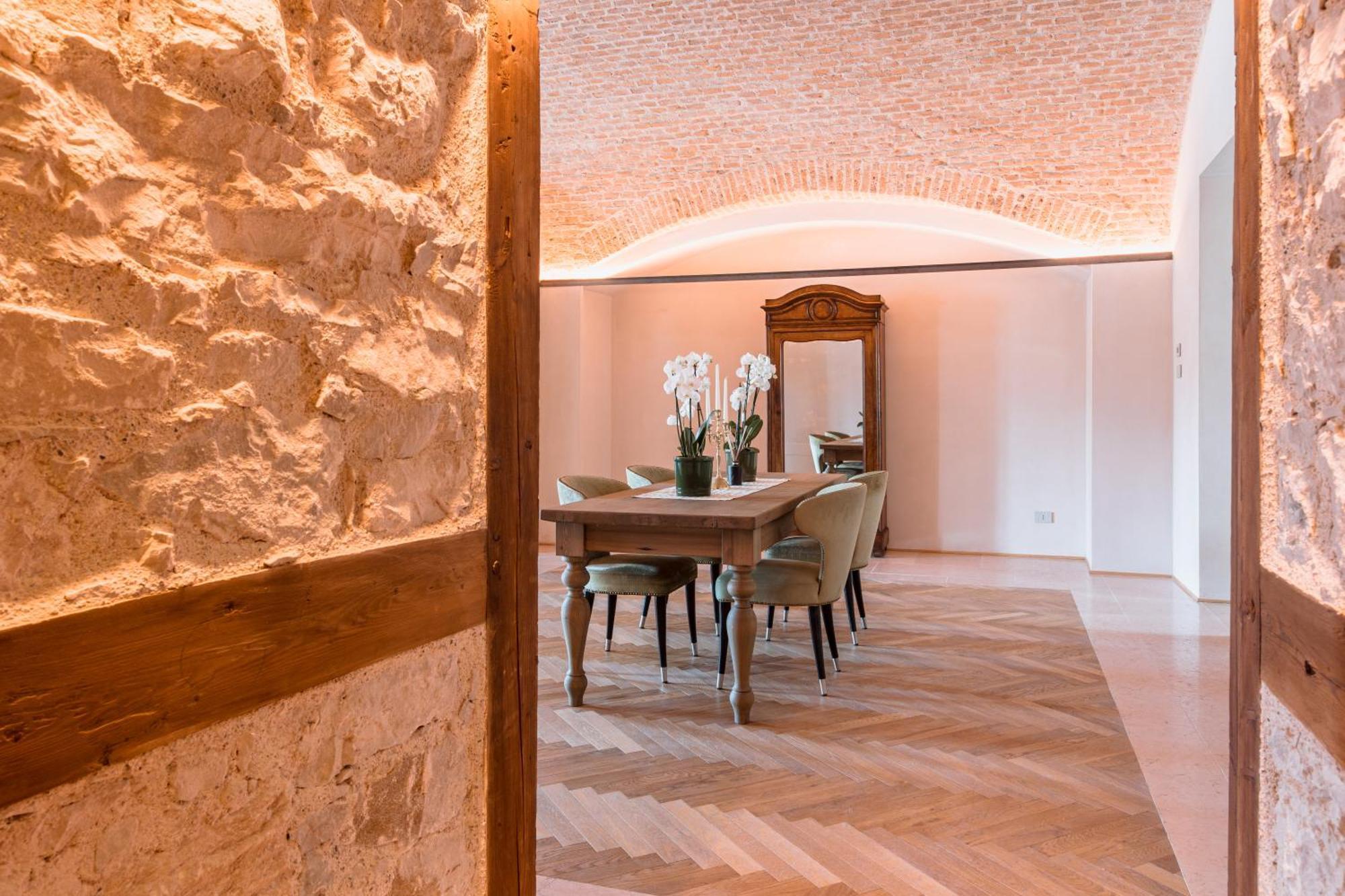 Pavillon Suite & Apartments 페스키에라델가르다 외부 사진